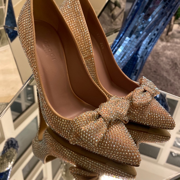 gucci runway satin crystal pump - Picture 3 of 7